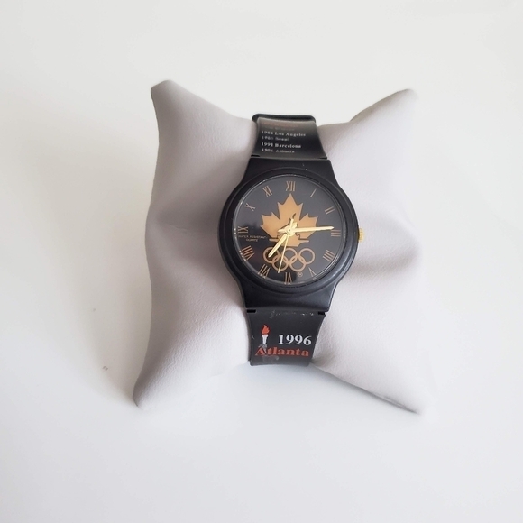 None Accessories - 1996 Canadian Olympics Team Atlanta Olympics Commemorative Wrist Unisex Watch